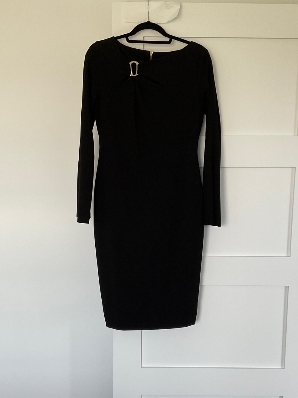 Classic Black Long-Sleeve Sheath Dress with Buckle Detail
